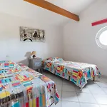 Avec Piscine Partagee