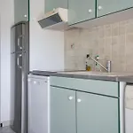 Avec Piscine Partagee アグド