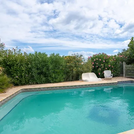 Avec Piscine Partagee *