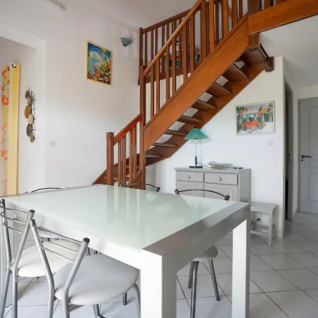 Avec Piscine Partagée * Agde