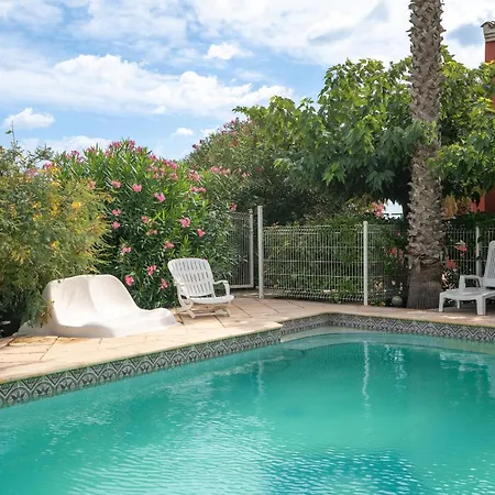 Villa Avec Piscine Partagee