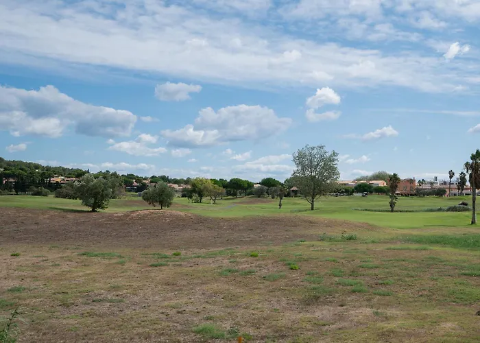 Avec Piscine Partagee *