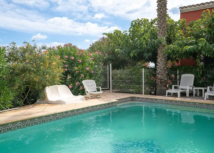 Villa Avec Piscine Partagee